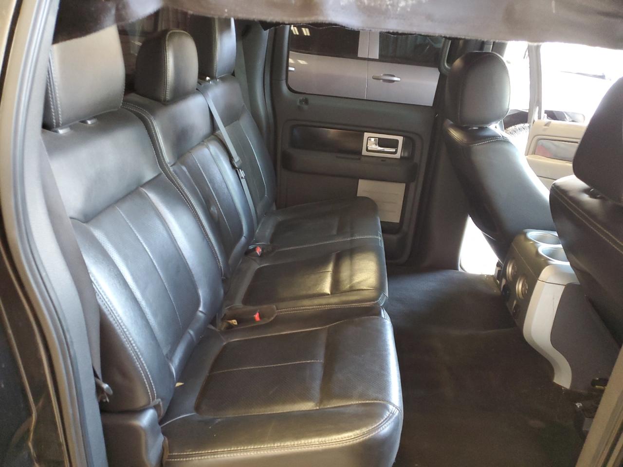 2012 Ford F-150 - Image 11
