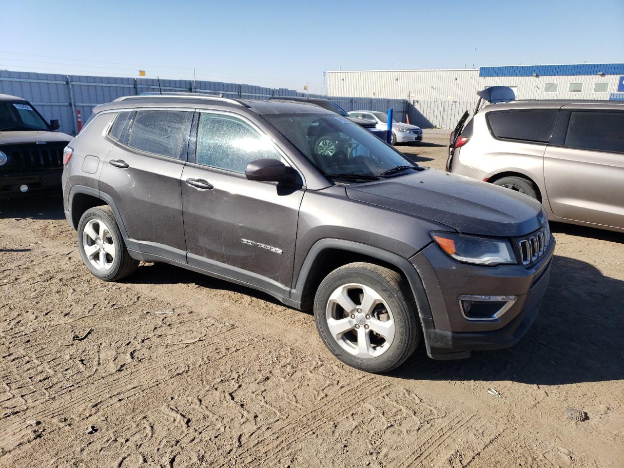 2019 Jeep Compass Latitude VIN: 3C4NJDBB8KT786984 Lot: 76158304