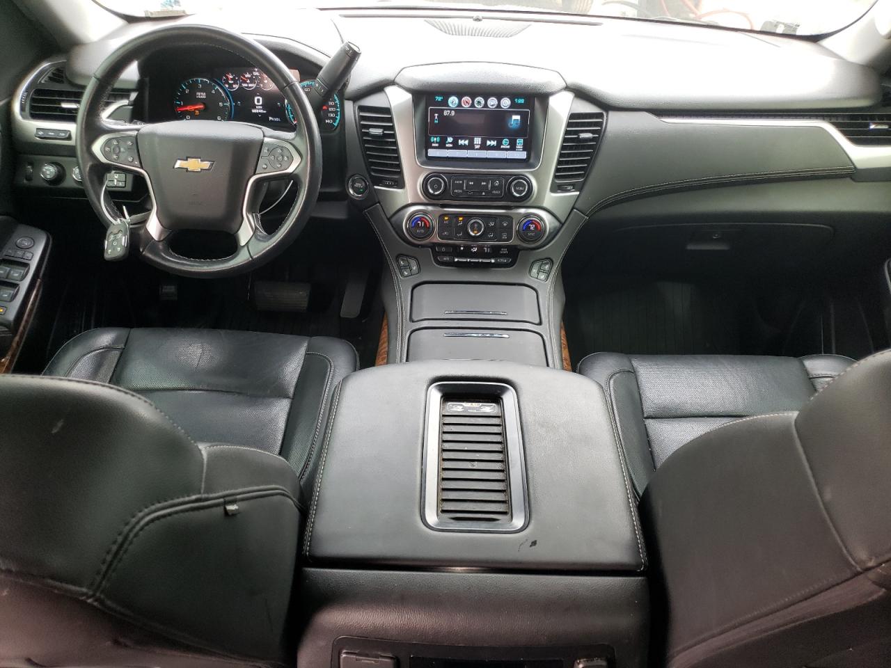 2020 Chevrolet Suburban - Image 8