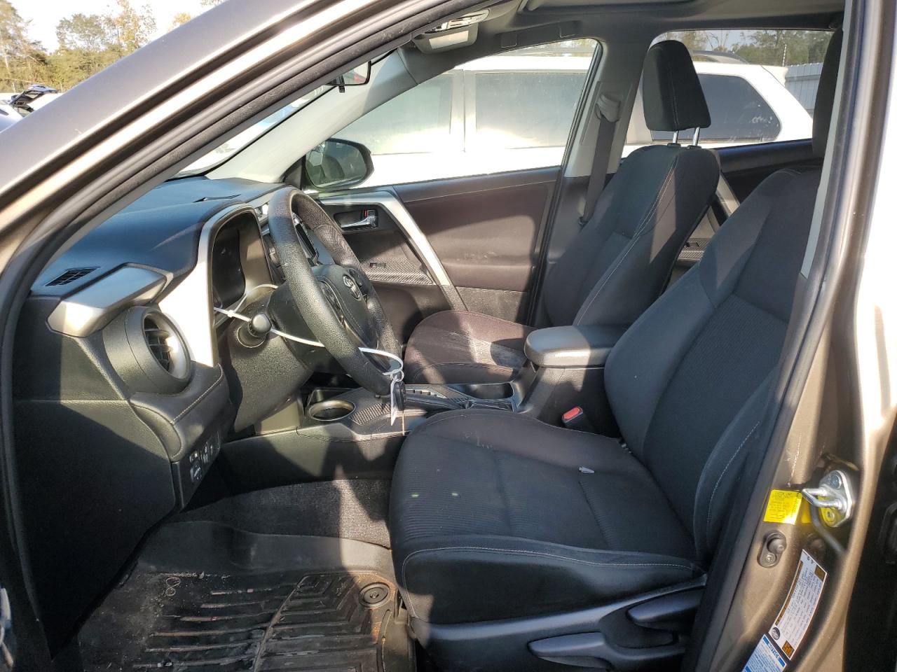 JTMRFREV3FD167033 2015 Toyota Rav4 Xle JTMRFREV3FD167033 2015 Toyota Rav4 Xle