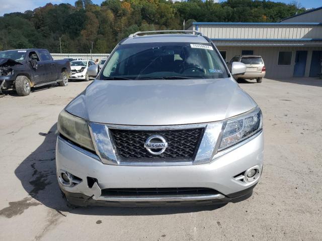  NISSAN PATHFINDER 2013 Srebrny