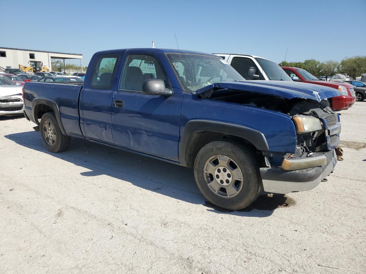2004 Chevrolet Silverado - Image 4