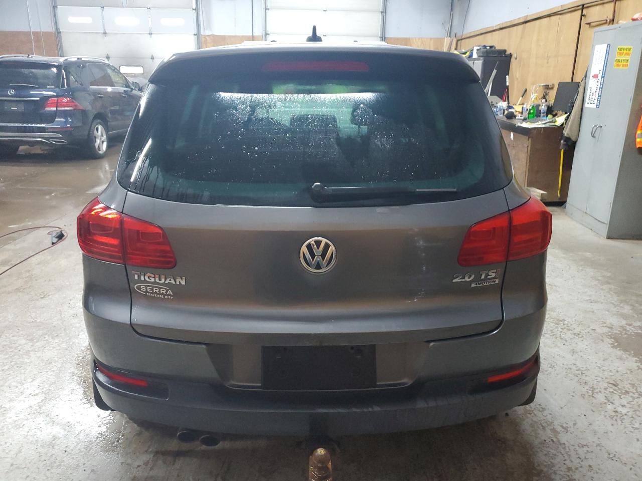 2014 Volkswagen Tiguan S VIN: WVGBV3AX8EW561988 Lot: 75417464