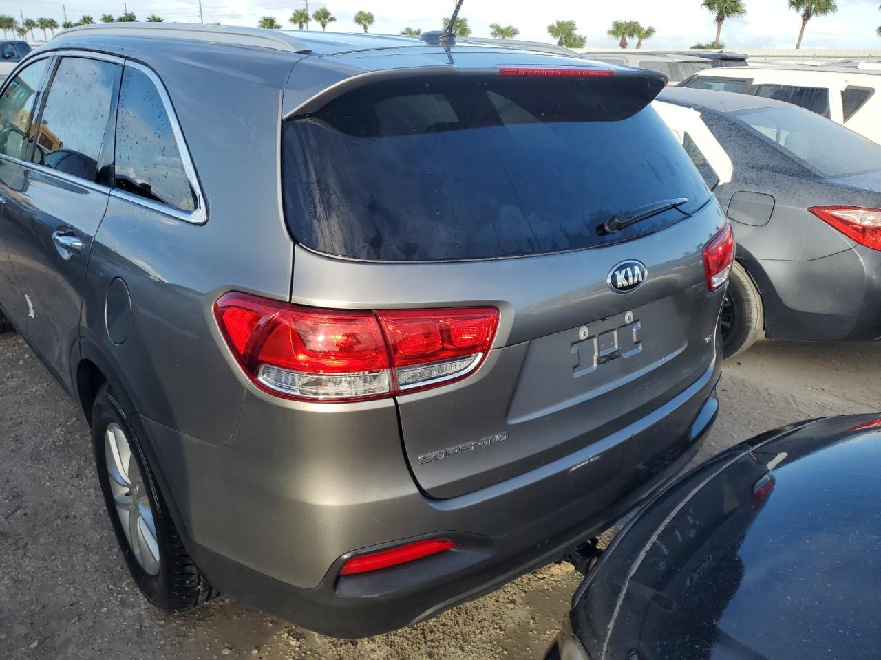 2018 Kia Sorento Lx VIN: 5XYPGDA55JG412857 Lot: 75027144