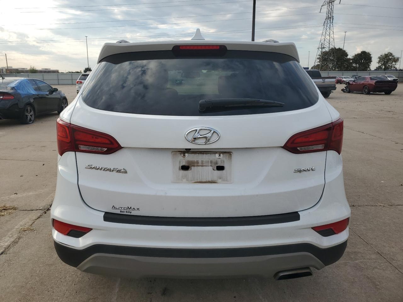 5NMZU3LB3JH099845 2018 Hyundai Santa Fe Sport