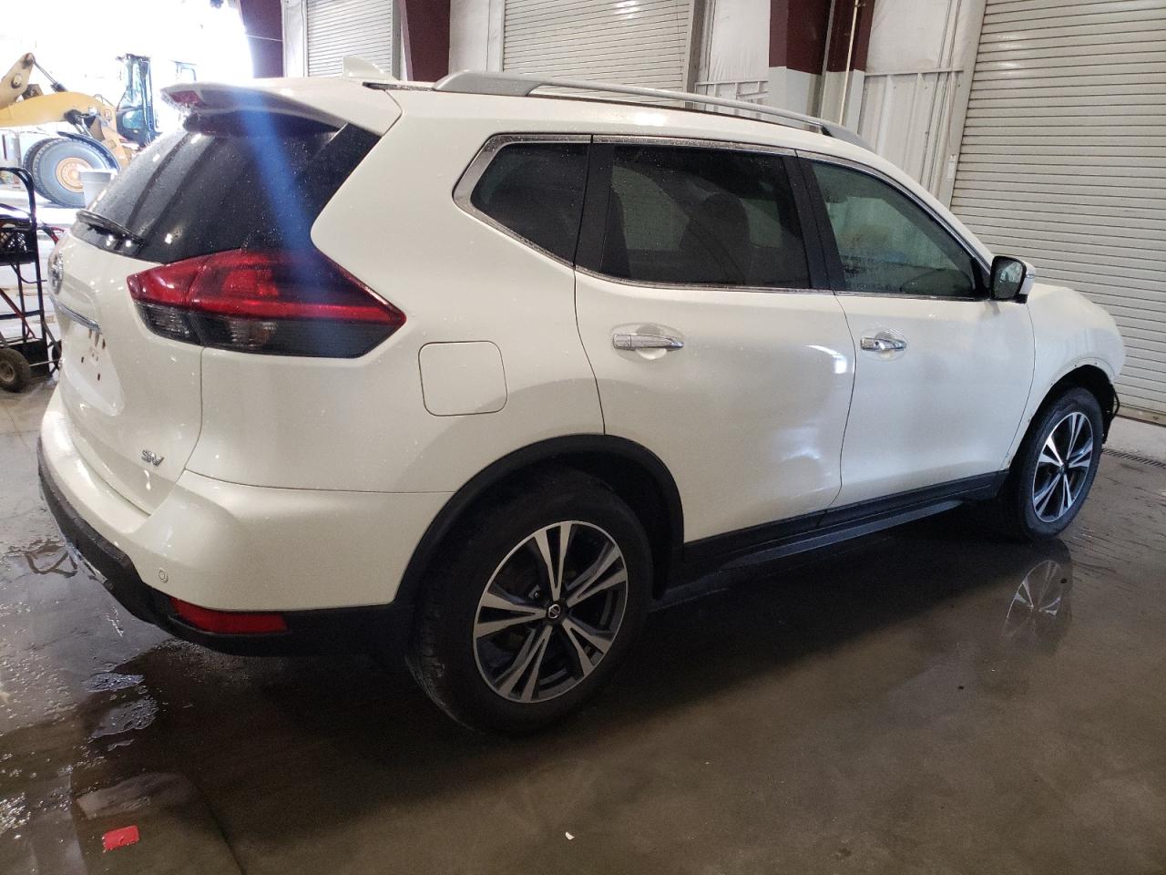 2019 Nissan Rogue - Image 3