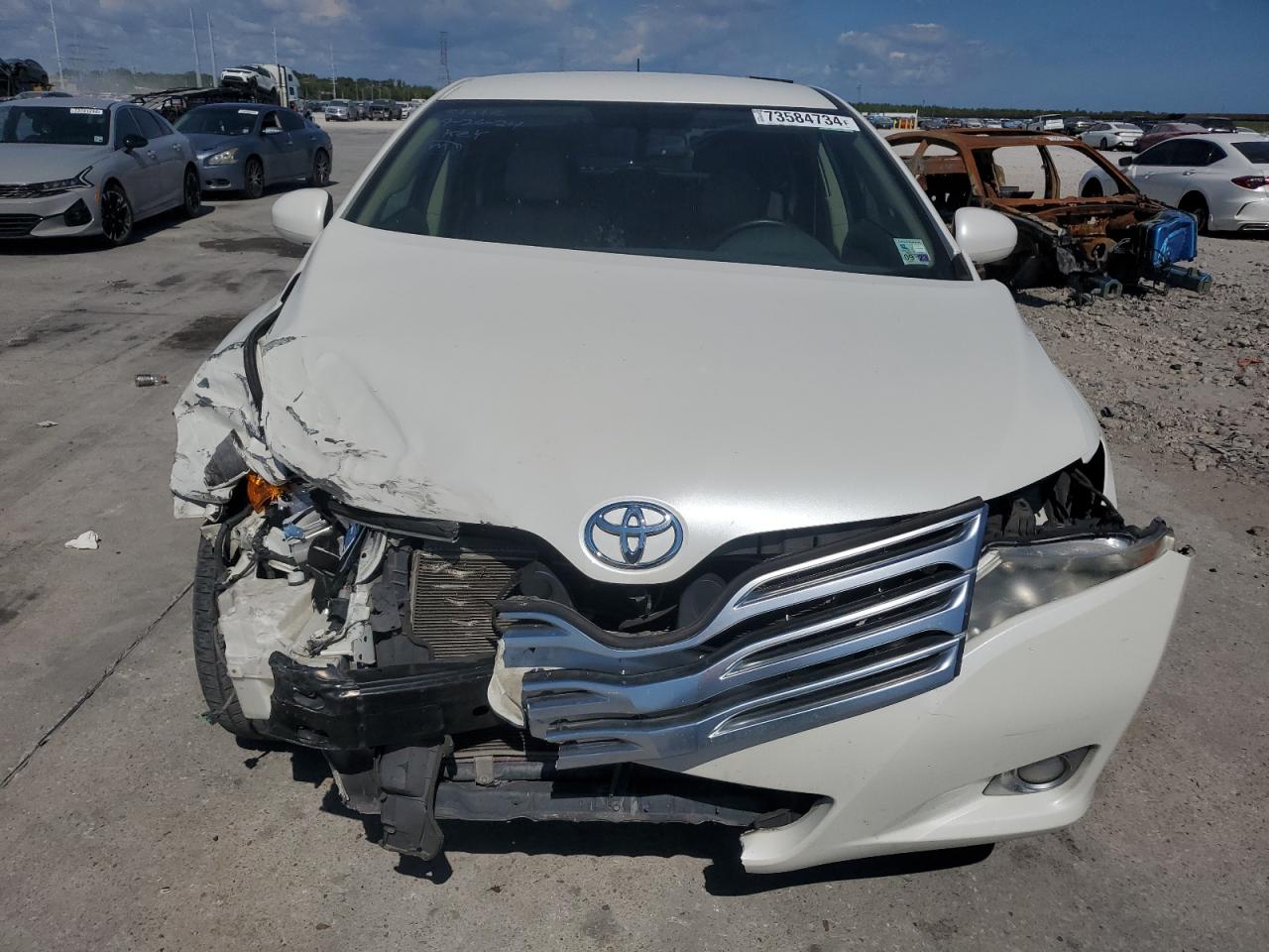 2009 Toyota Venza - Image 11