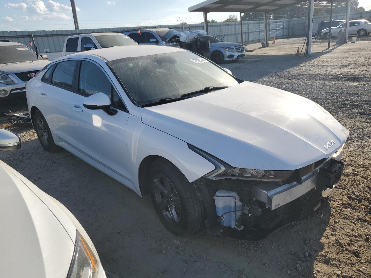 2022 Kia K5 - Image 4