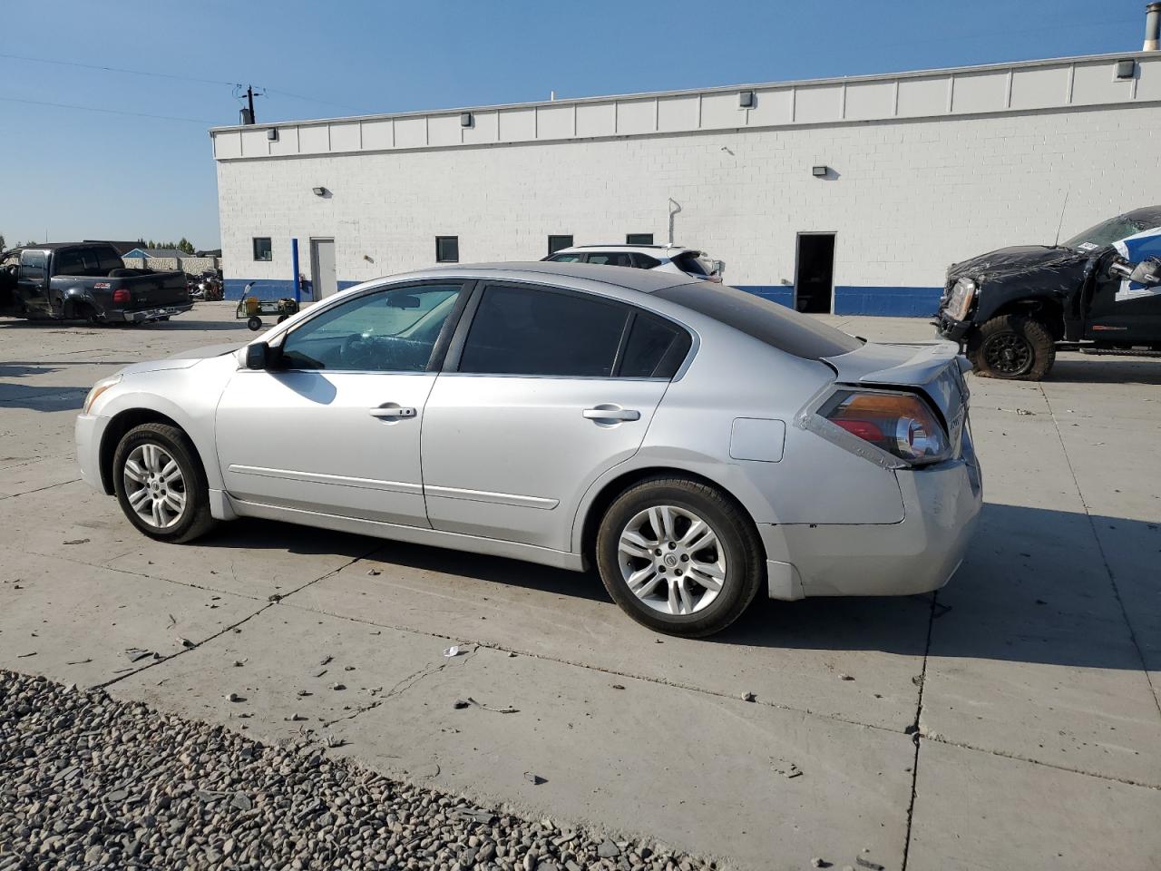 2012 Nissan Altima - Image 2