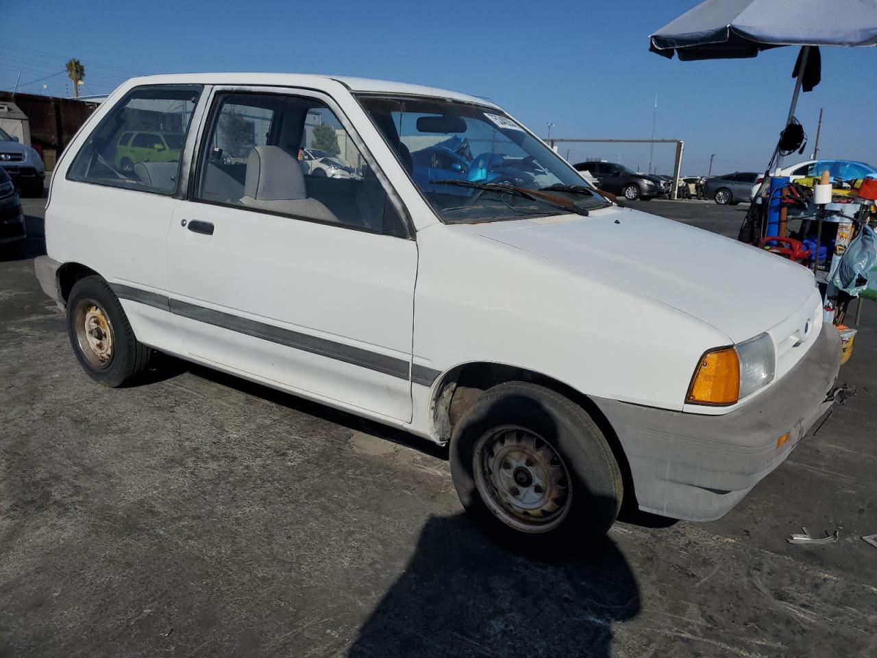 KNJPT06H1L6114638 1990 Ford Festiva L Plus