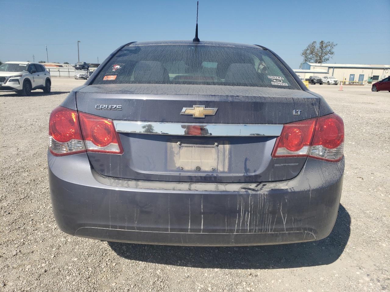 2013 Chevrolet Cruze - Image 6