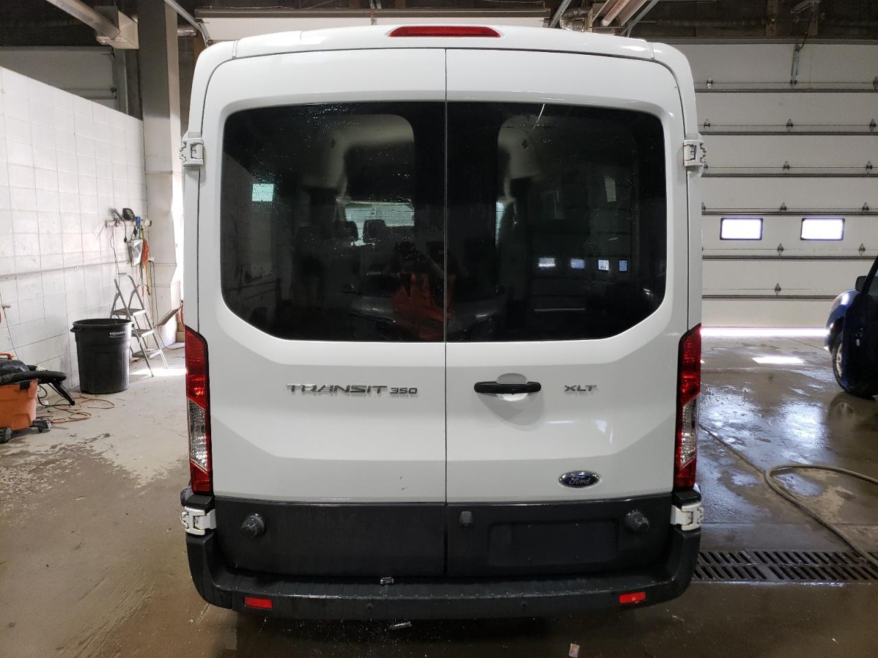 1FBZX2CM6HKB32682 2017 Ford Transit T-350