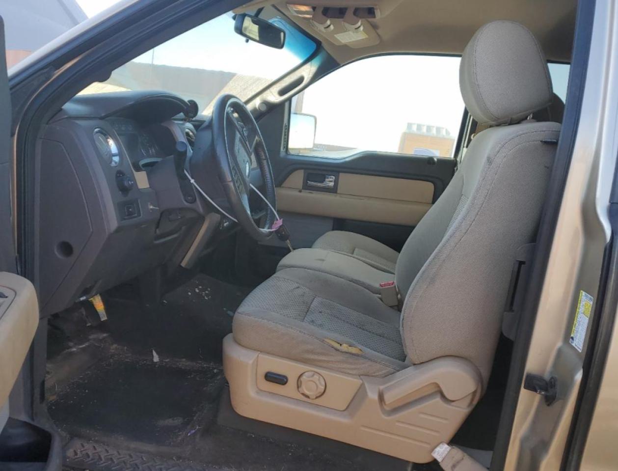 2012 Ford F-150 - Image 7