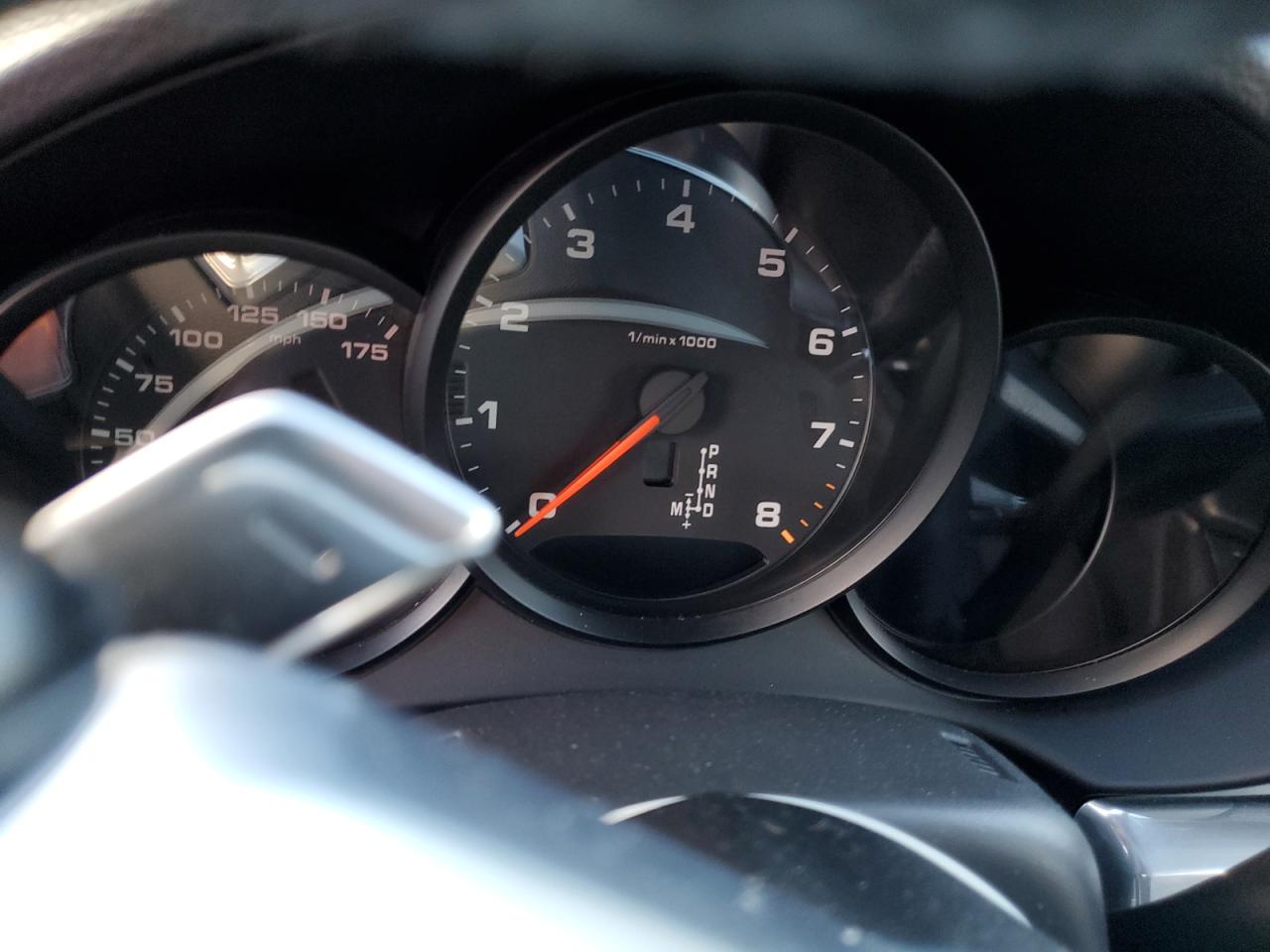 2019 Porsche Boxster - Image 9