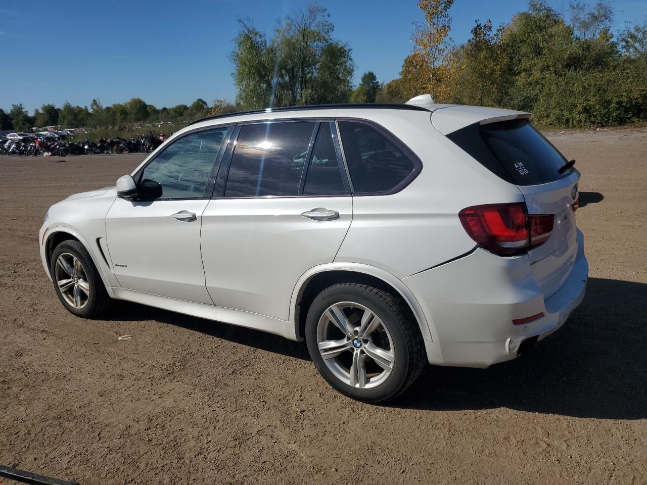 5UXKR0C5XG0P23370 2016 BMW X5 - Image 2