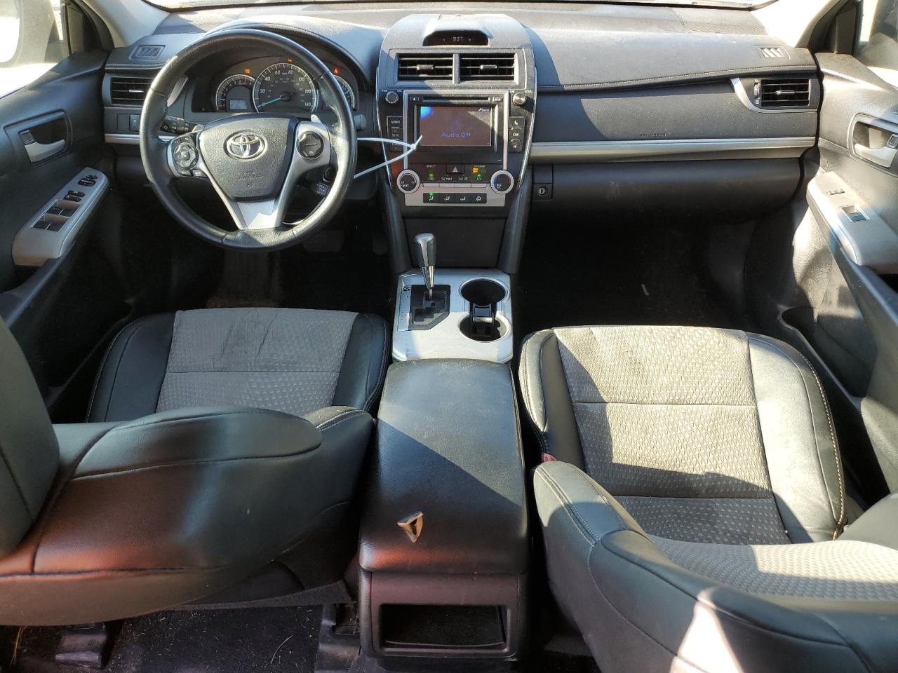 2012 Toyota Camry - Image 8