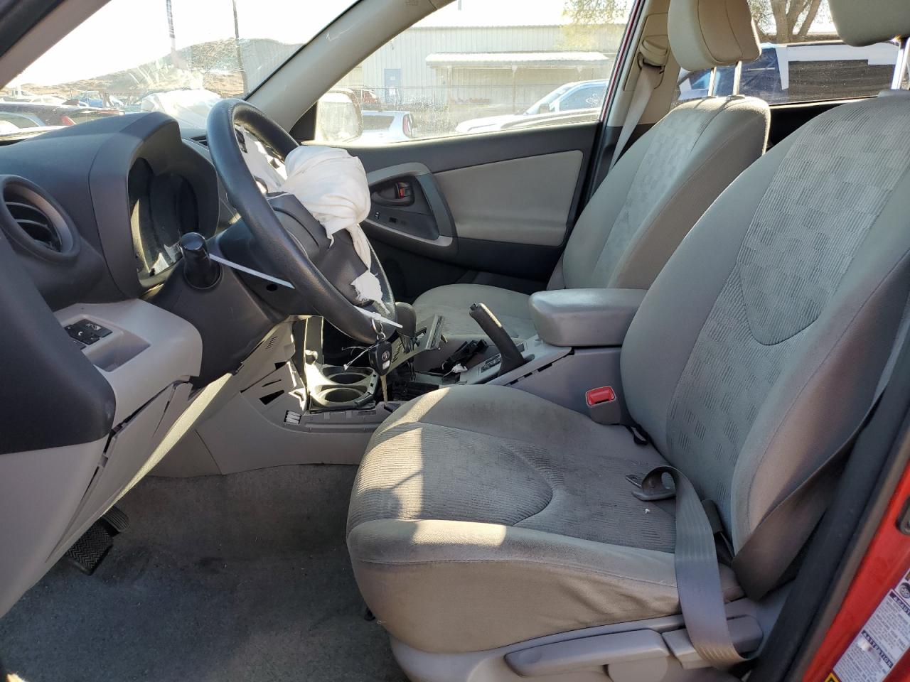 2010 Toyota RAV 4 - Image 7