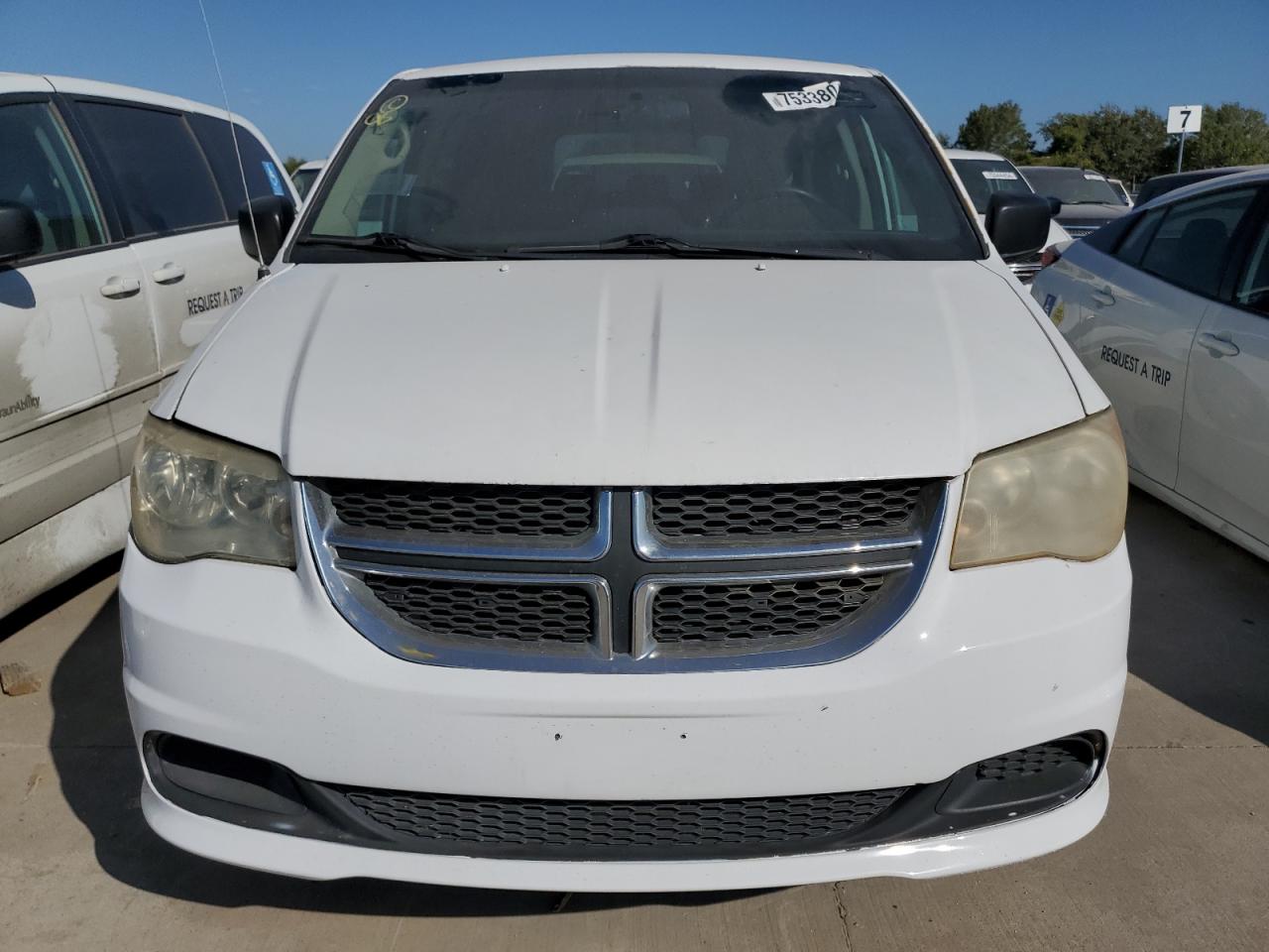 2017 Dodge Caravan - Image 5