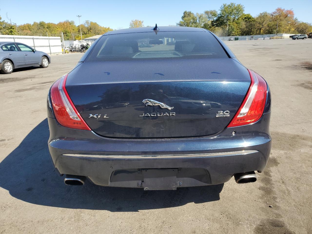 2013 Jaguar XJ - Image 6