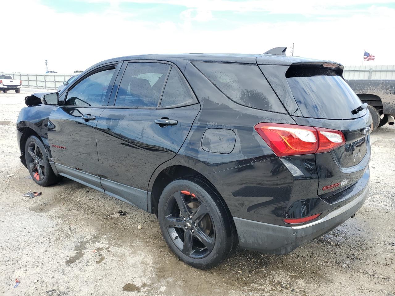 2019 Chevrolet Equinox - Image 2