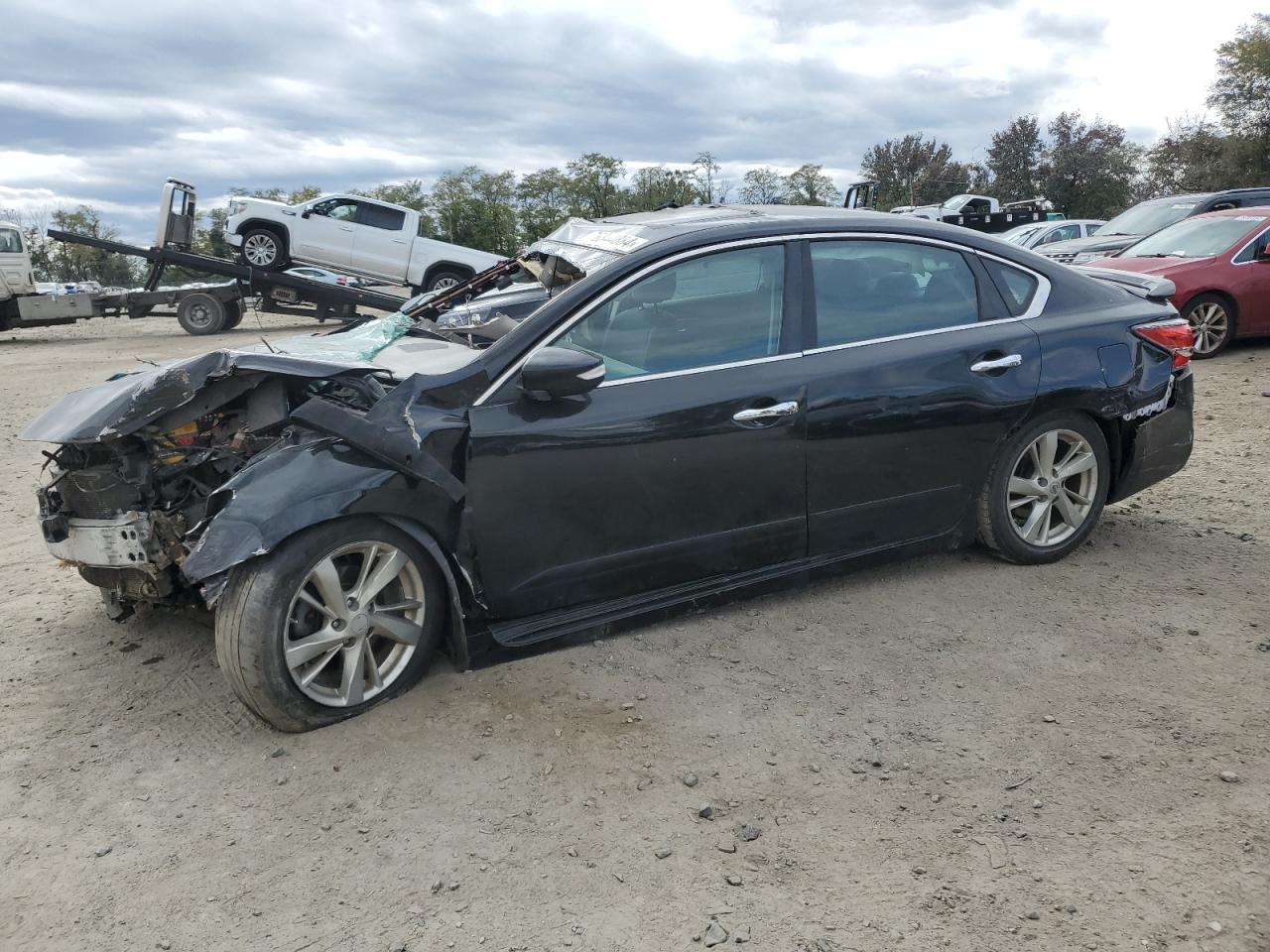 2015 Nissan Altima - Image 1