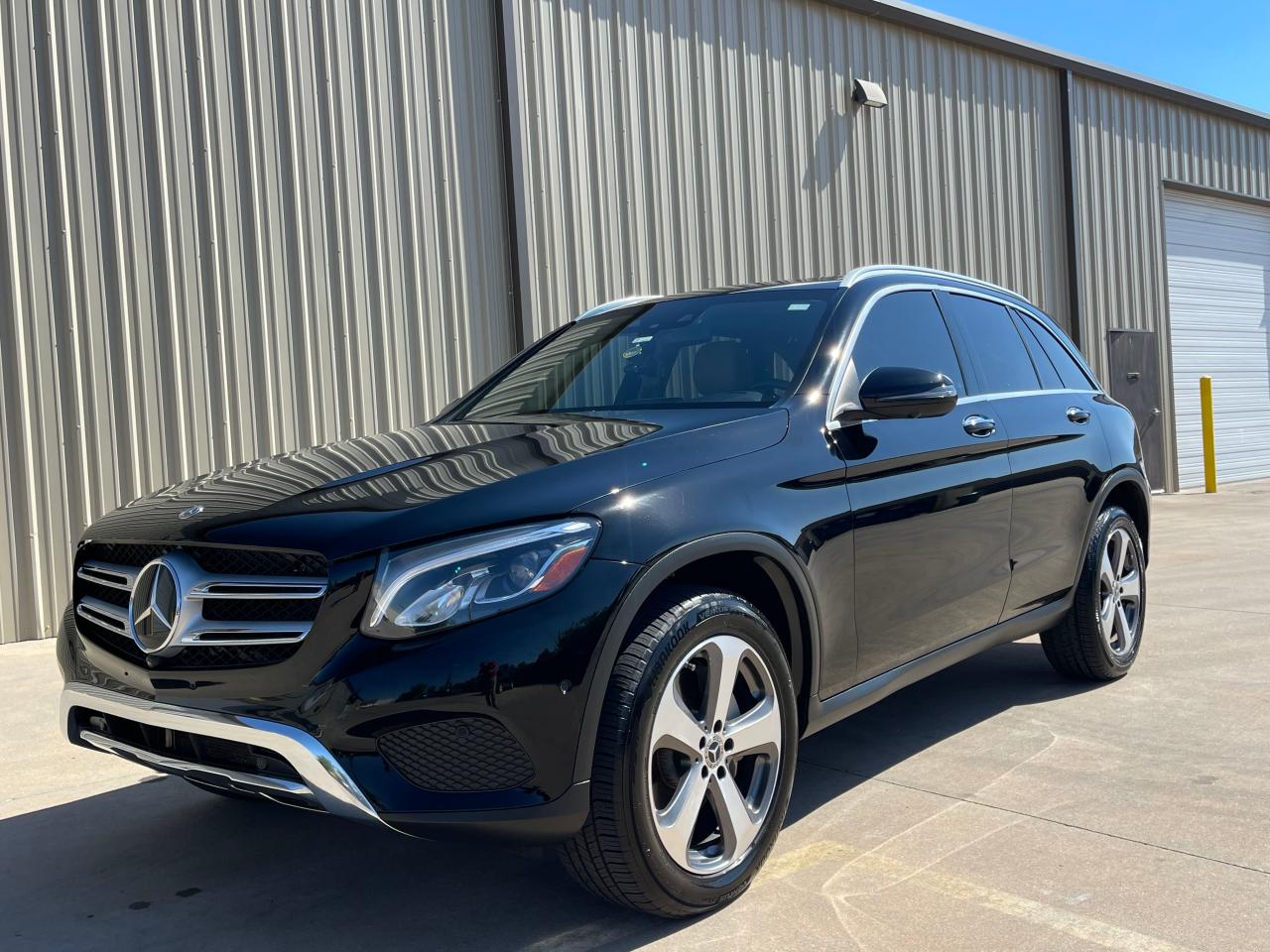 WDC0G4KB3JV110749 2018 MERCEDES-BENZ GLC - Image 2