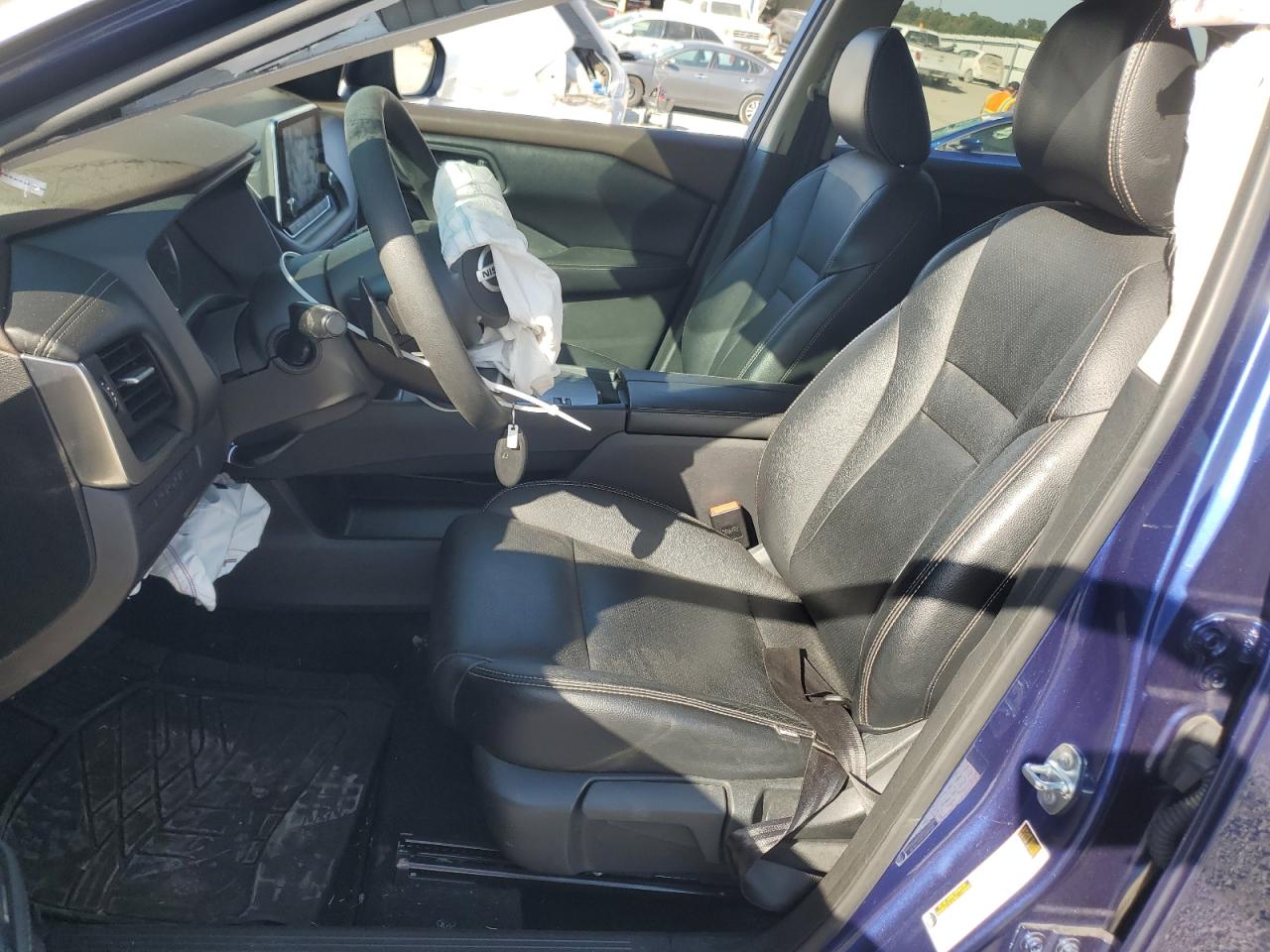 2021 Nissan Rogue - Image 7