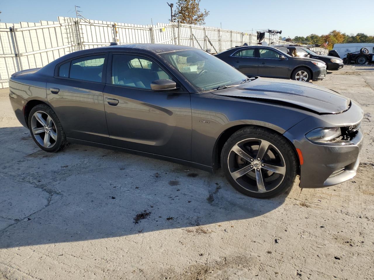 VIN 2C3CDXCT6HH583492 2017 DODGE CHARGER no.4