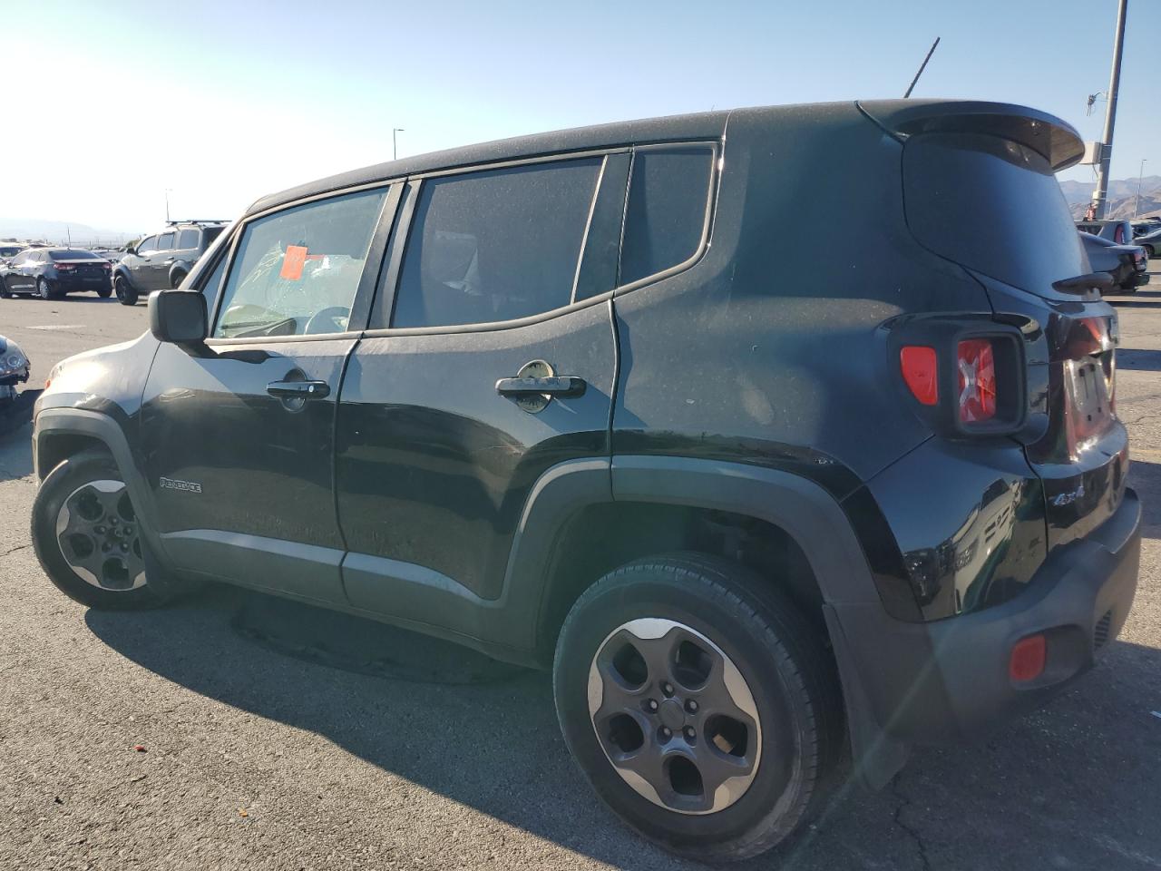 VIN ZACCJBATXGPD09588 2016 JEEP RENEGADE no.2