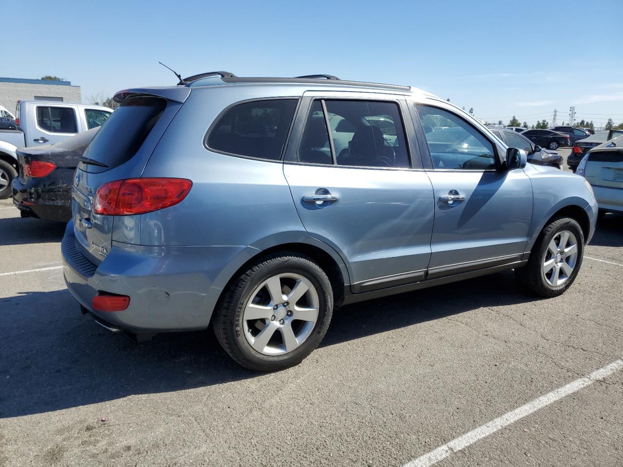2009 Hyundai Santa Fe - Image 3