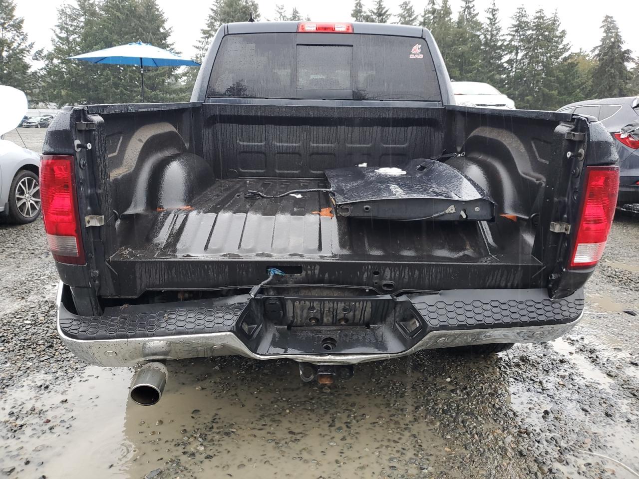 2017 RAM 1500 - Image 6