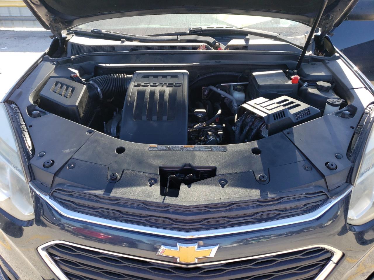 2016 Chevrolet Equinox - Image 12