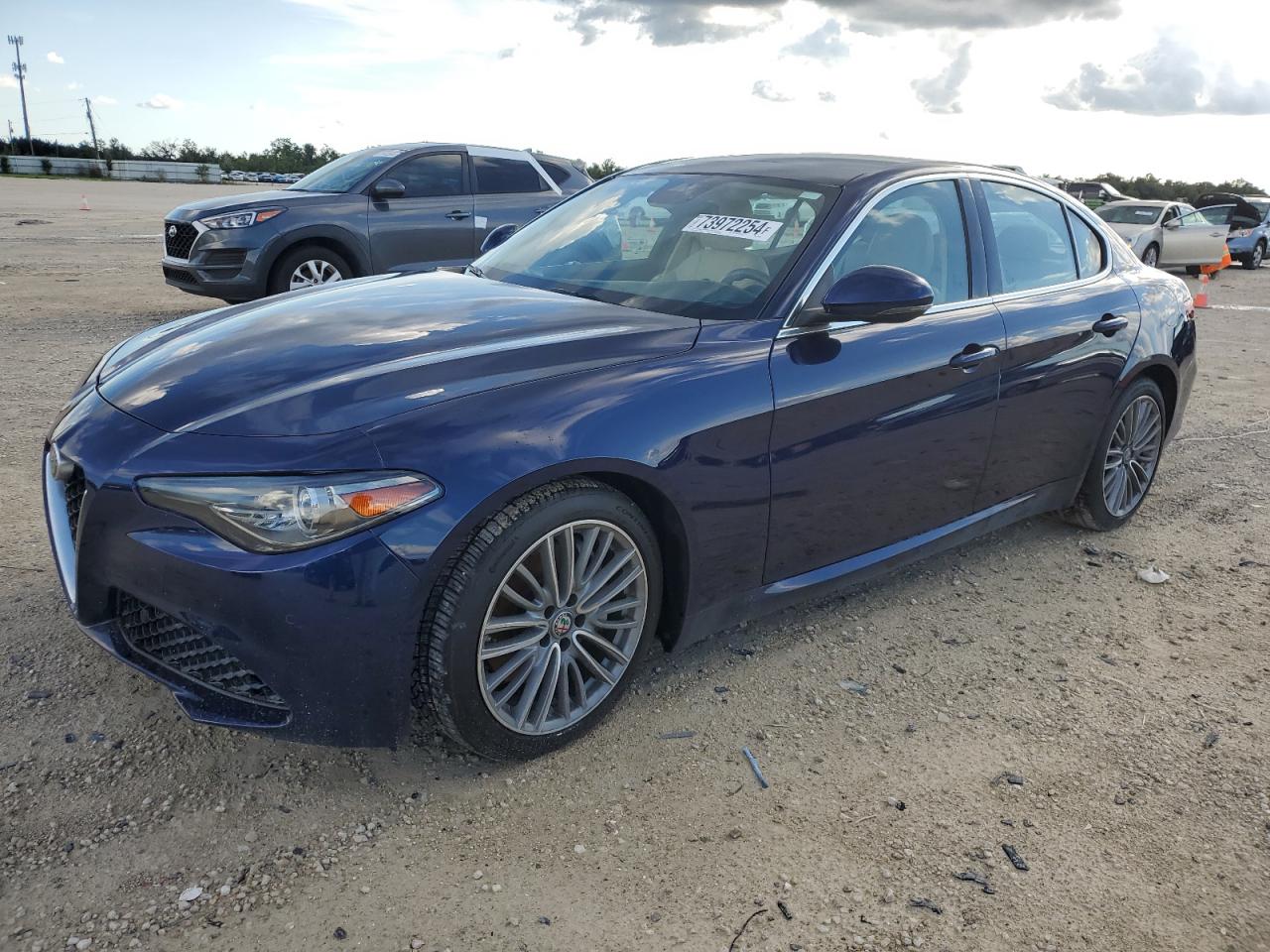 2017 Alfa Romeo Giulia - Image 1