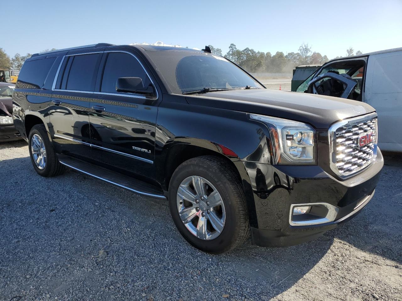 1GKS2HKJ4JR396247 2018 GMC Yukon Xl Denali