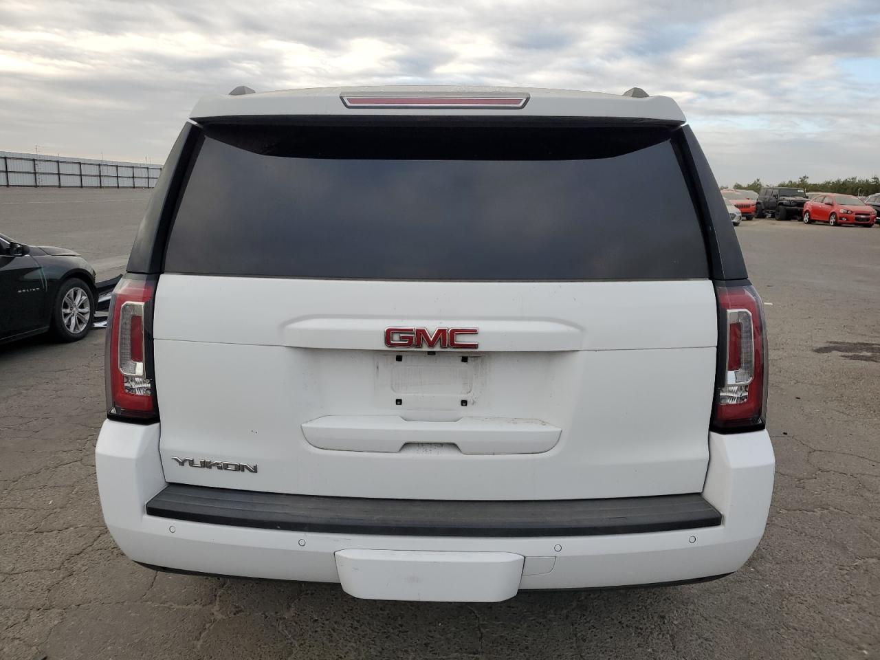 2018 GMC Yukon Sle VIN: 1GKS1AKC9JR121565 Lot: 78704954