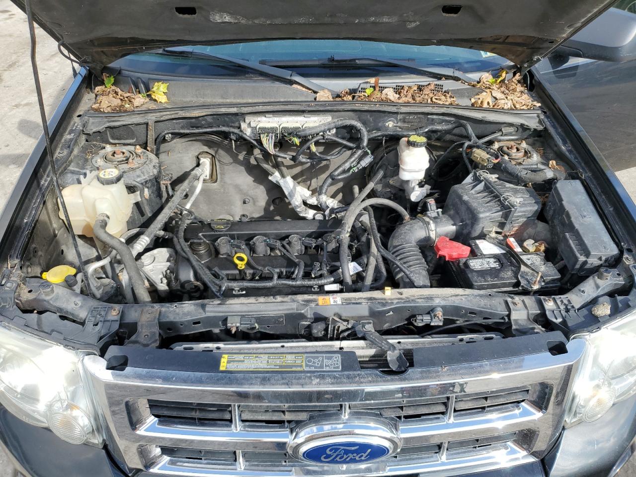 2011 Ford Escape - Image 11