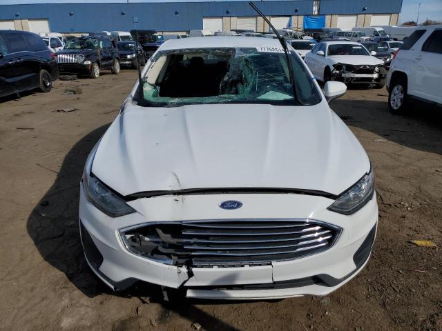  FORD FUSION 2019 Белы