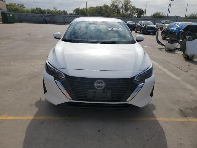  NISSAN SENTRA 2024 Белы