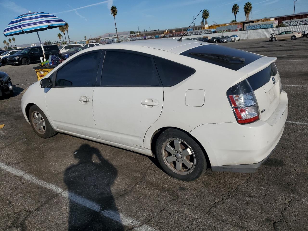 2005 Toyota Prius - Image 2