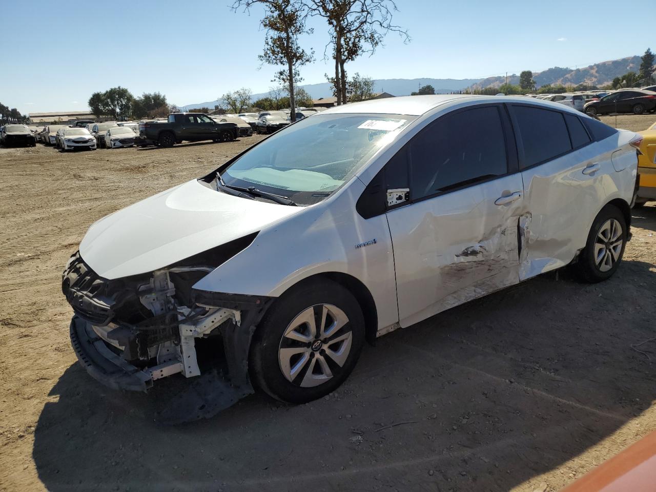 VIN JTDKBRFU4G3011609 2016 TOYOTA PRIUS no.1