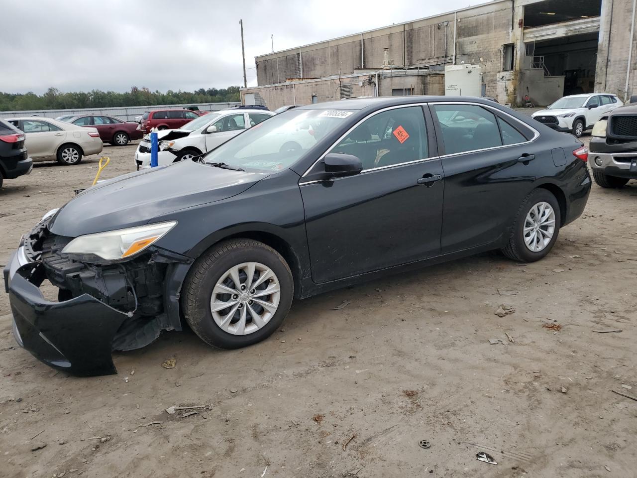 4T1BF1FK0GU120322 2016 TOYOTA CAMRY - Image 1