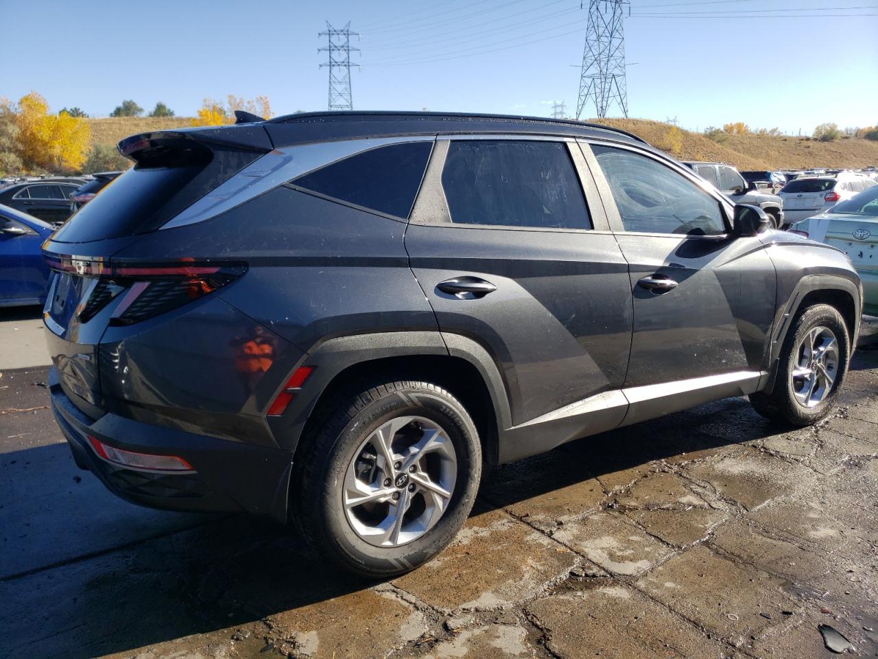 2022 Hyundai Tucson - Image 3