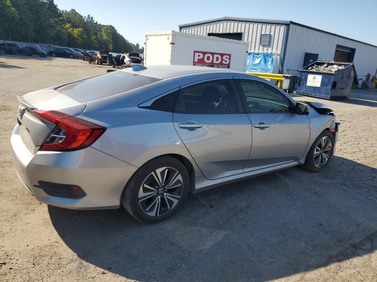 JHMFC1F32JX018113 2018 Honda Civic Ex