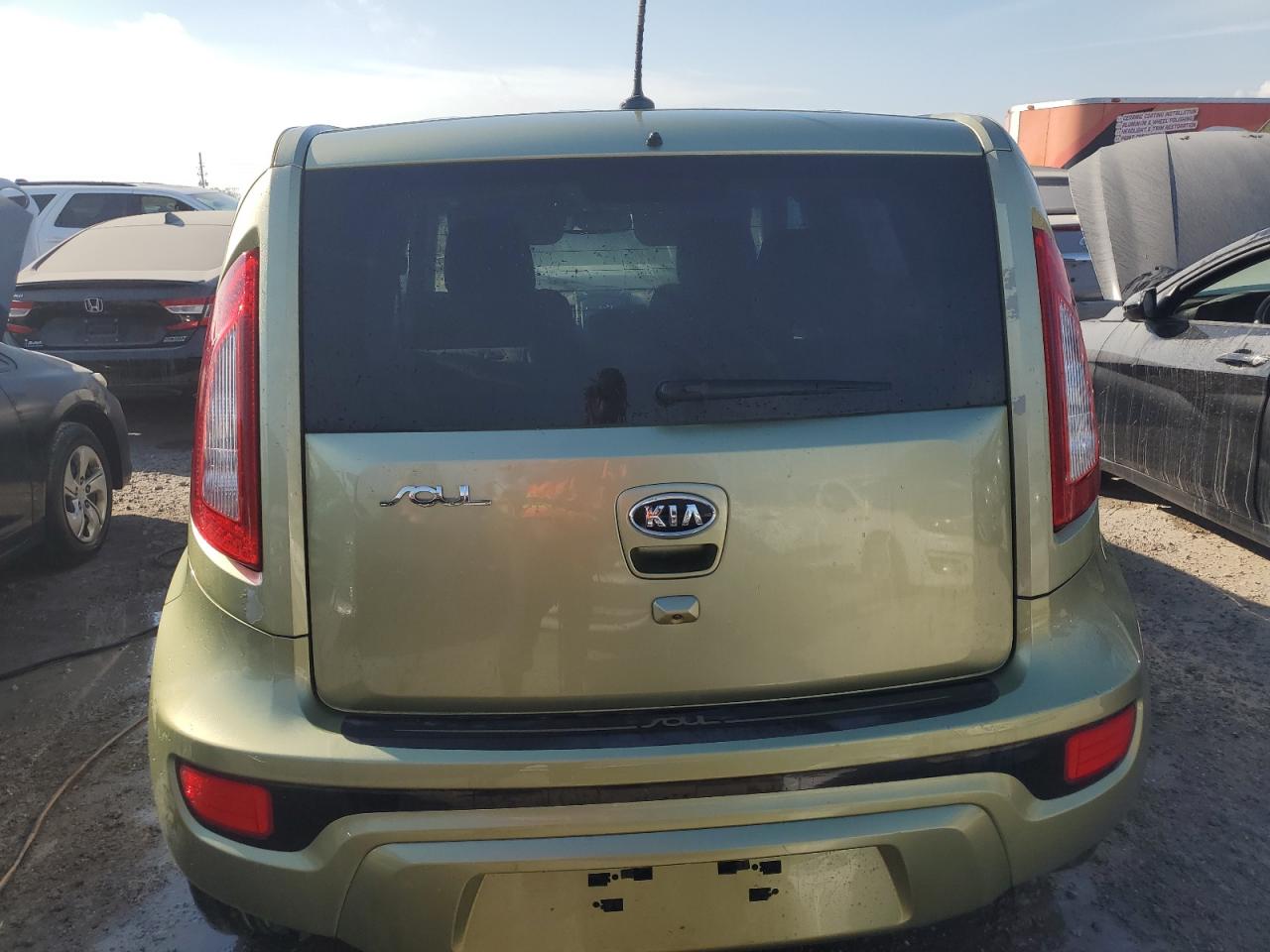 2012 Kia Soul + VIN: KNDJT2A63C7478497 Lot: 74937254