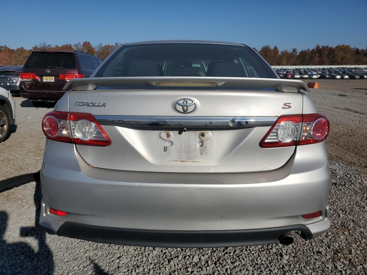 2011 Toyota Corolla Base VIN: 2T1BU4EE9BC602445 Lot: 77137814