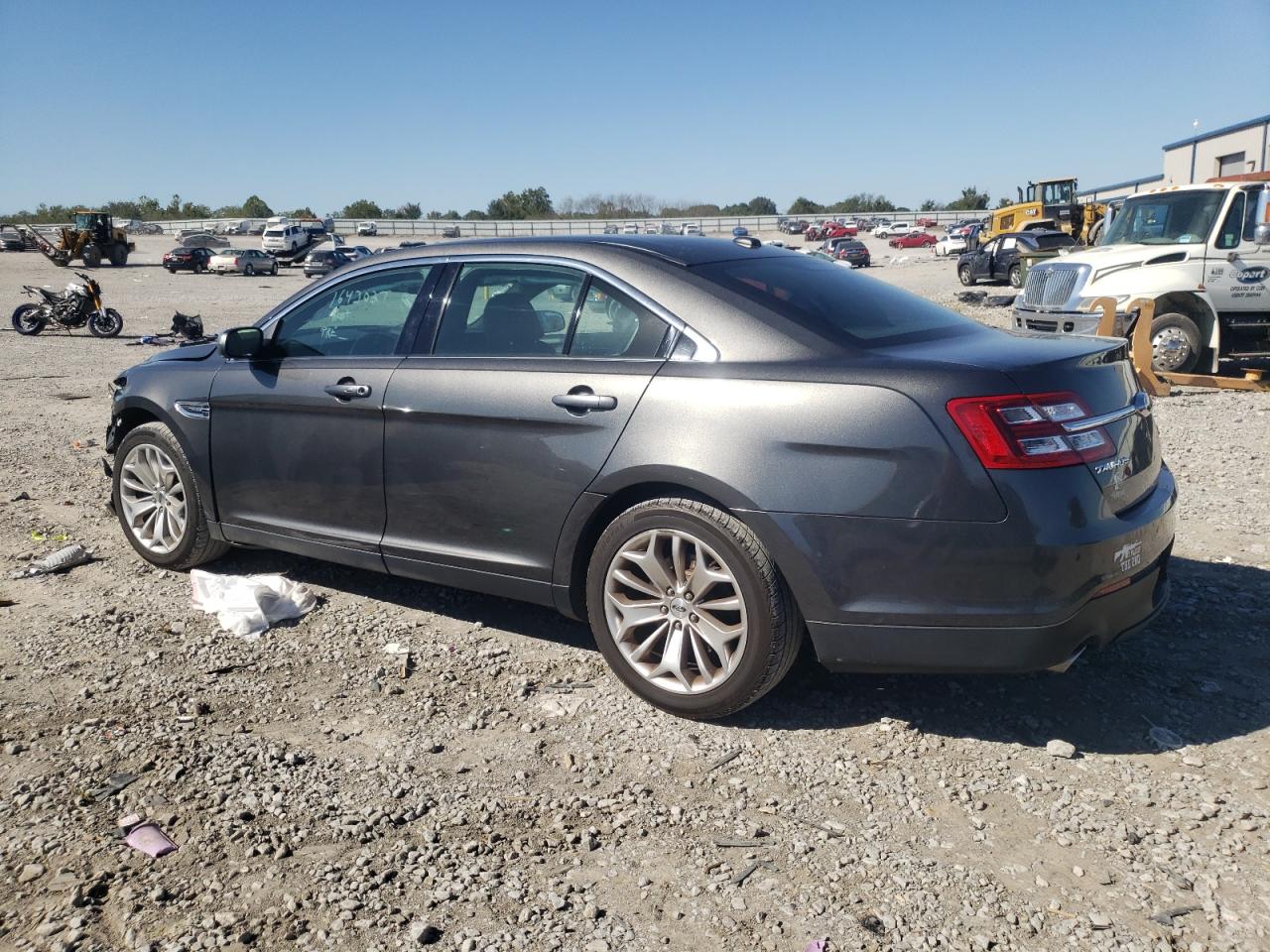 1FAHP2F89JG133510 2018 Ford Taurus Limited