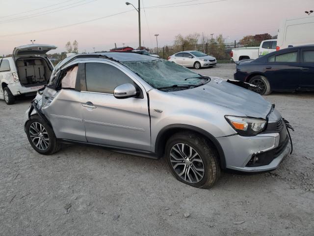  MITSUBISHI OUTLANDER 2017 Сріблястий