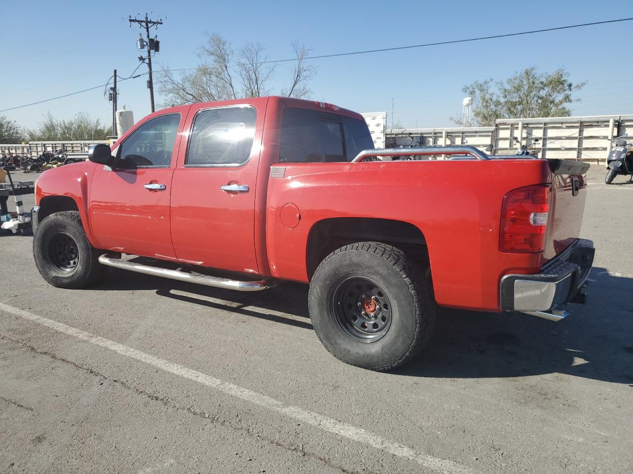 2012 Chevrolet Silverado - Image 2