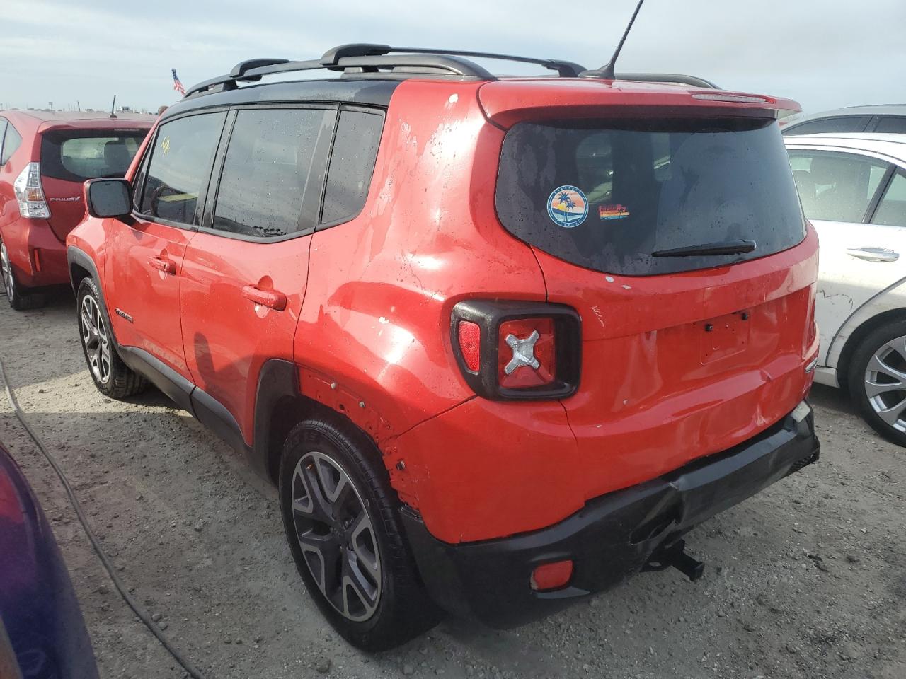 2016 Jeep Renegade - Image 2