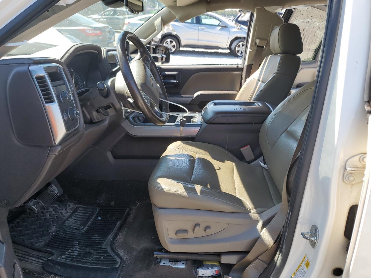 2014 Chevrolet Silverado - Image 7